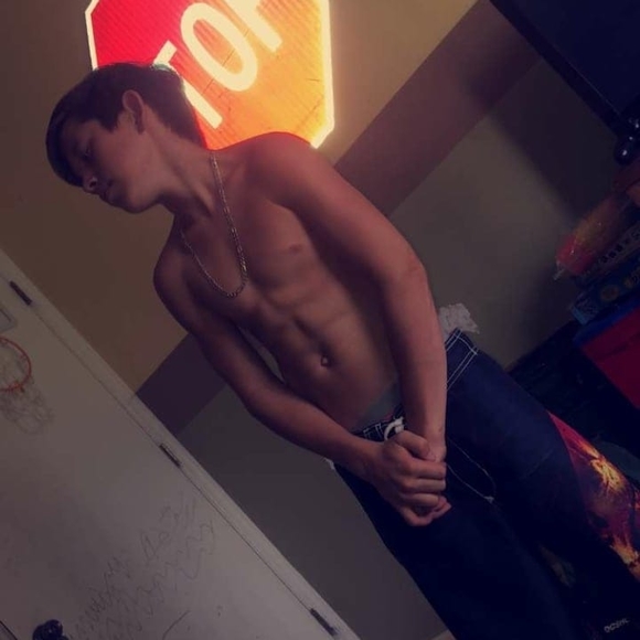 Meet your Posher, Matthew - Picture 1 of 1